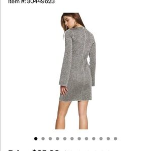 Good American
Silver Night Out Dress
Size: US 12 (L)
